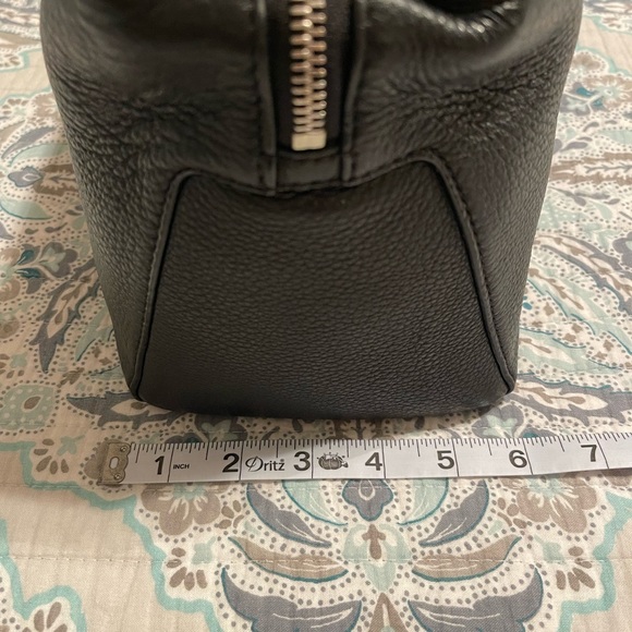 Black Michael Kors Shoulder Bag - Picture 13 of 13